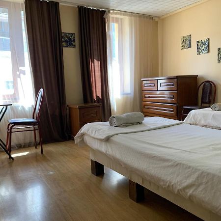 Home Stay Georgia Tbilisi Eksteriør billede