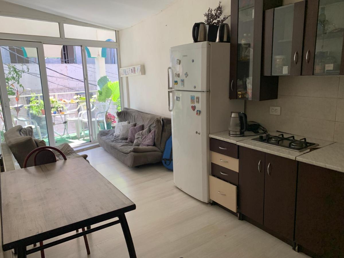 Home Stay Georgia Tbilisi Eksteriør billede