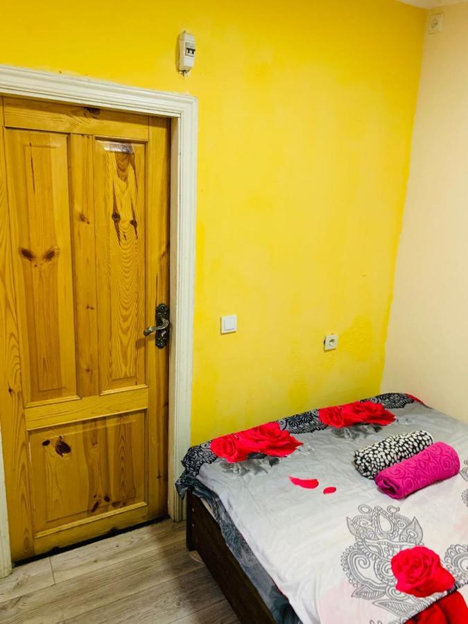 Home Stay Georgia Tbilisi Eksteriør billede